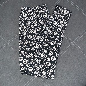 Vintage LuLaRoe Skull OS Legging ☠️